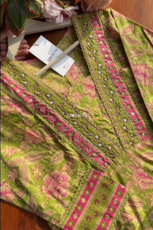 Green Kurta Suit Sets for Women